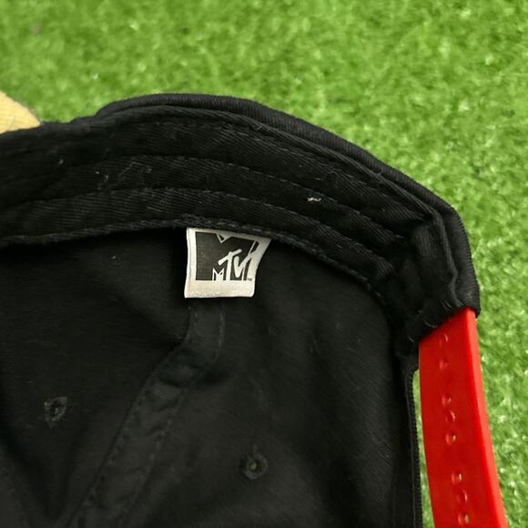 Vintage MTV Camo Snapback Hat - Picture 2 of 2